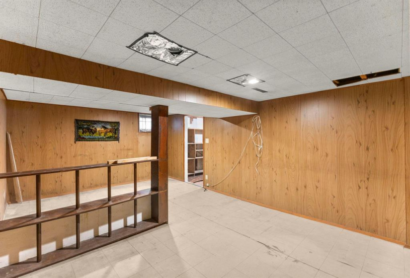 517 St John's, 3 Bedrooms Bedrooms, 10 Rooms Rooms,1 BathroomBathrooms,Residential,For Sale,St John's