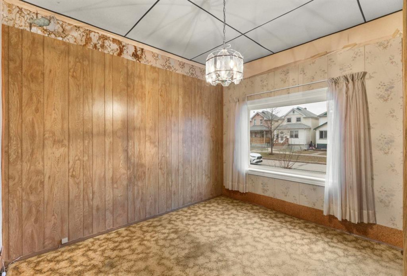 517 St John's, 3 Bedrooms Bedrooms, 10 Rooms Rooms,1 BathroomBathrooms,Residential,For Sale,St John's