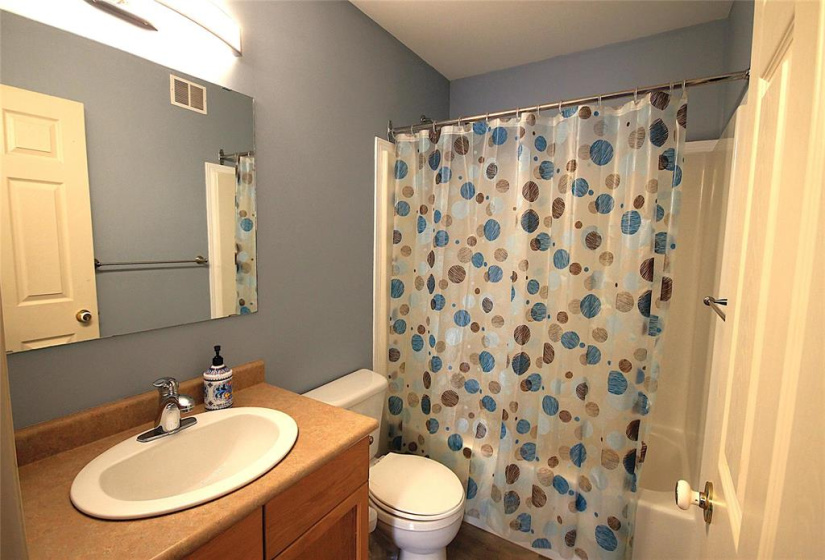 315 Golden Eagle, 4 Bedrooms Bedrooms, 14 Rooms Rooms,3 BathroomsBathrooms,Residential,For Sale,Golden Eagle