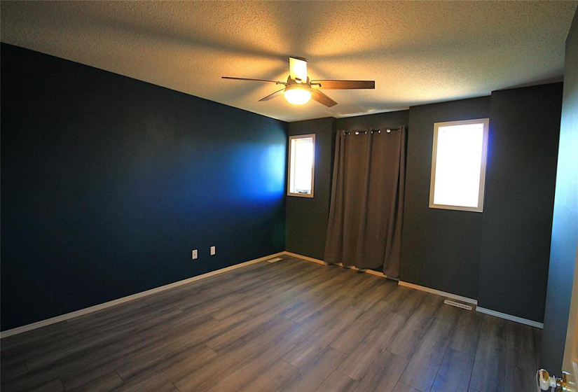 315 Golden Eagle, 4 Bedrooms Bedrooms, 14 Rooms Rooms,3 BathroomsBathrooms,Residential,For Sale,Golden Eagle