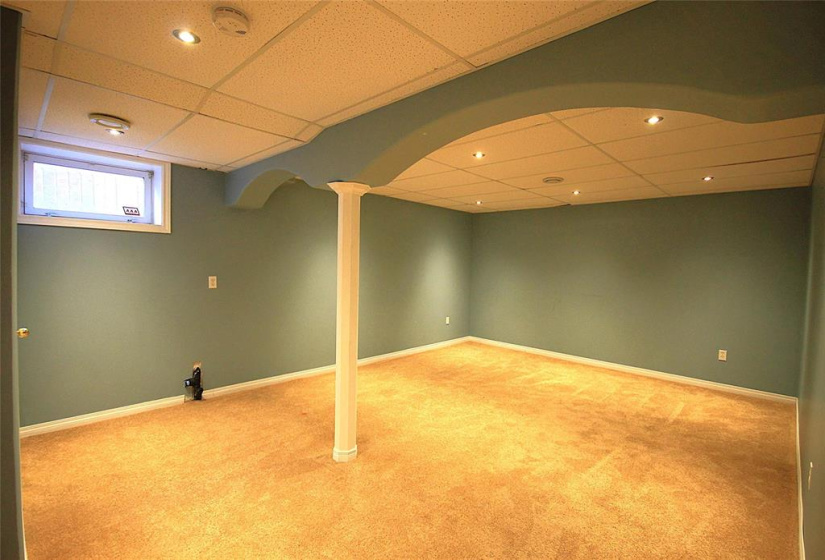 315 Golden Eagle, 4 Bedrooms Bedrooms, 14 Rooms Rooms,3 BathroomsBathrooms,Residential,For Sale,Golden Eagle