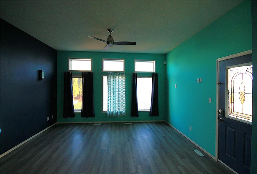 315 Golden Eagle, 4 Bedrooms Bedrooms, 14 Rooms Rooms,3 BathroomsBathrooms,Residential,For Sale,Golden Eagle