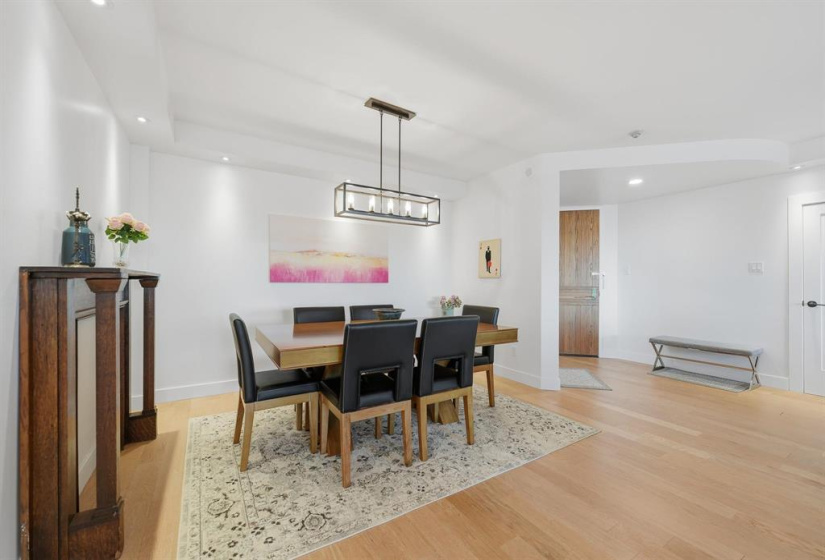 160 Tuxedo, 1 Bedroom Bedrooms, 6 Rooms Rooms,1 BathroomBathrooms,Condominium,For Sale,Tuxedo