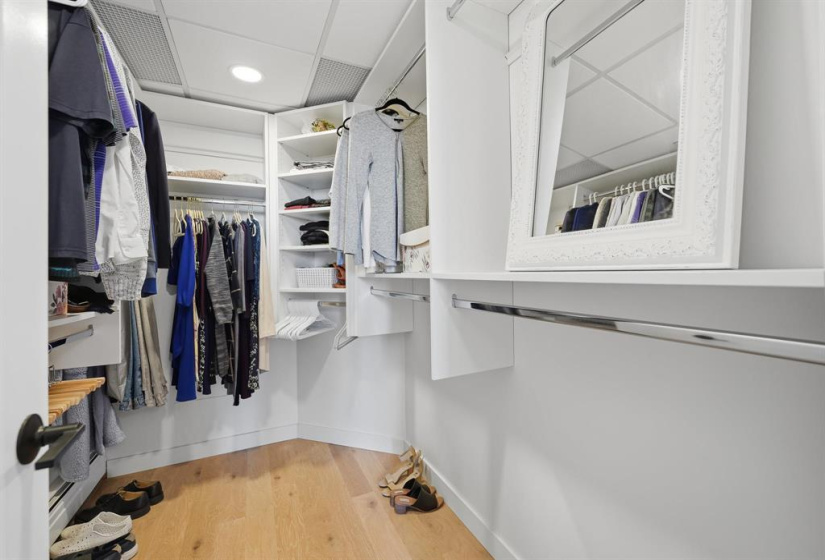 Large Closet with Organizers