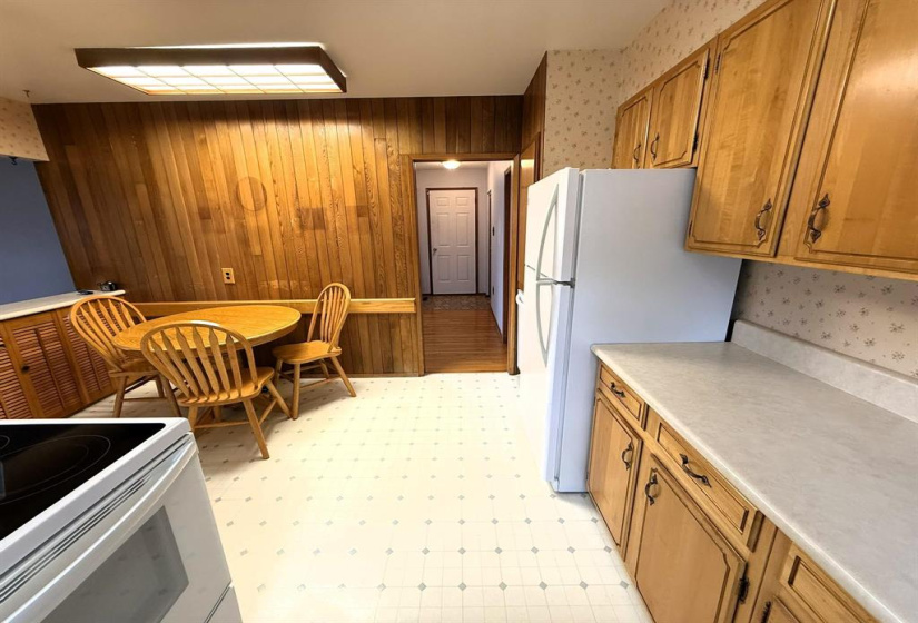 27 McMasters, 3 Bedrooms Bedrooms, 14 Rooms Rooms,2 BathroomsBathrooms,Residential,For Sale,McMasters