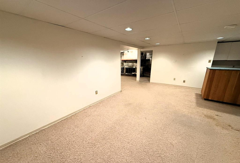 27 McMasters, 3 Bedrooms Bedrooms, 14 Rooms Rooms,2 BathroomsBathrooms,Residential,For Sale,McMasters