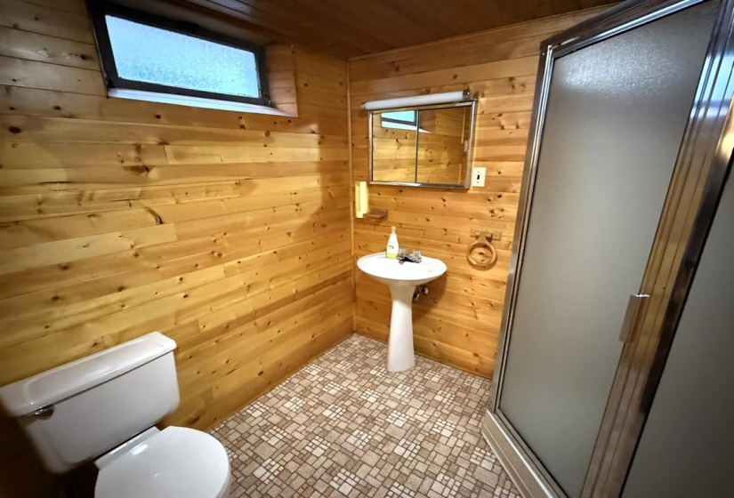 27 McMasters, 3 Bedrooms Bedrooms, 14 Rooms Rooms,2 BathroomsBathrooms,Residential,For Sale,McMasters