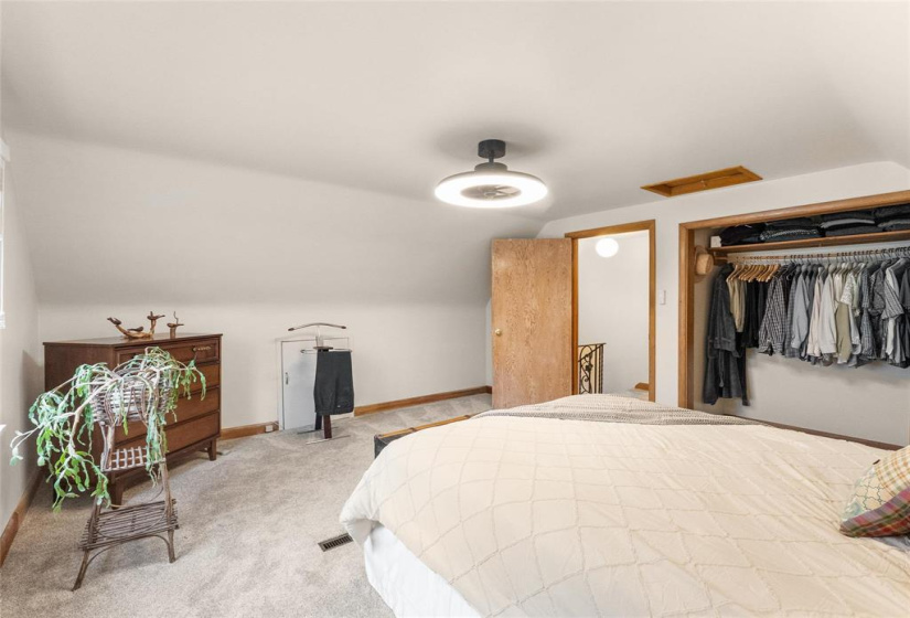 113 Woodhaven, 3 Bedrooms Bedrooms, 8 Rooms Rooms,1 BathroomBathrooms,Residential,For Sale,Woodhaven