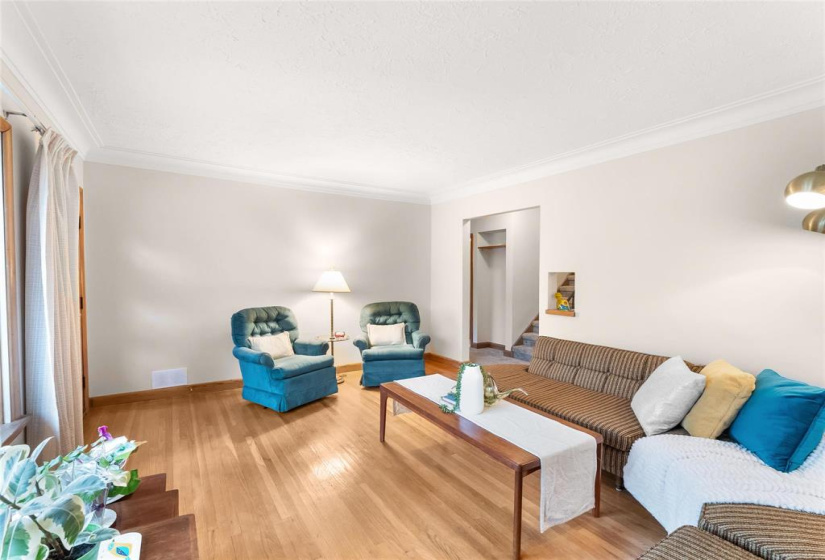 113 Woodhaven, 3 Bedrooms Bedrooms, 8 Rooms Rooms,1 BathroomBathrooms,Residential,For Sale,Woodhaven