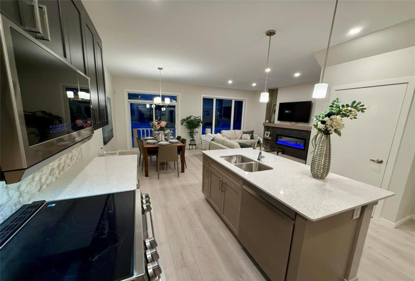 7 BASS, 3 Bedrooms Bedrooms, 10 Rooms Rooms,2 BathroomsBathrooms,Residential,For Sale,BASS