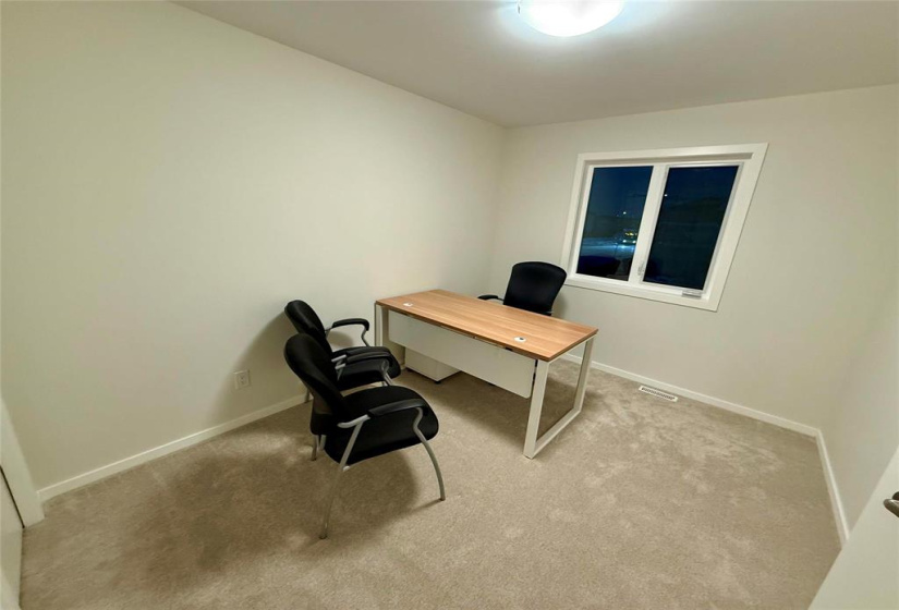 7 BASS, 3 Bedrooms Bedrooms, 10 Rooms Rooms,2 BathroomsBathrooms,Residential,For Sale,BASS