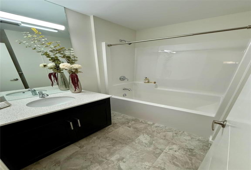 7 BASS, 3 Bedrooms Bedrooms, 10 Rooms Rooms,2 BathroomsBathrooms,Residential,For Sale,BASS