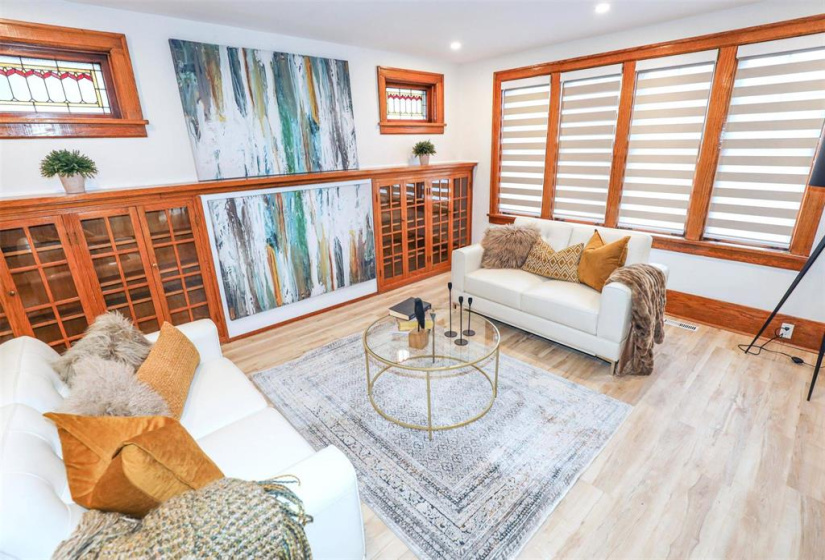 35 Kingston, 2 Bedrooms Bedrooms, 8 Rooms Rooms,2 BathroomsBathrooms,Residential,For Sale,Kingston