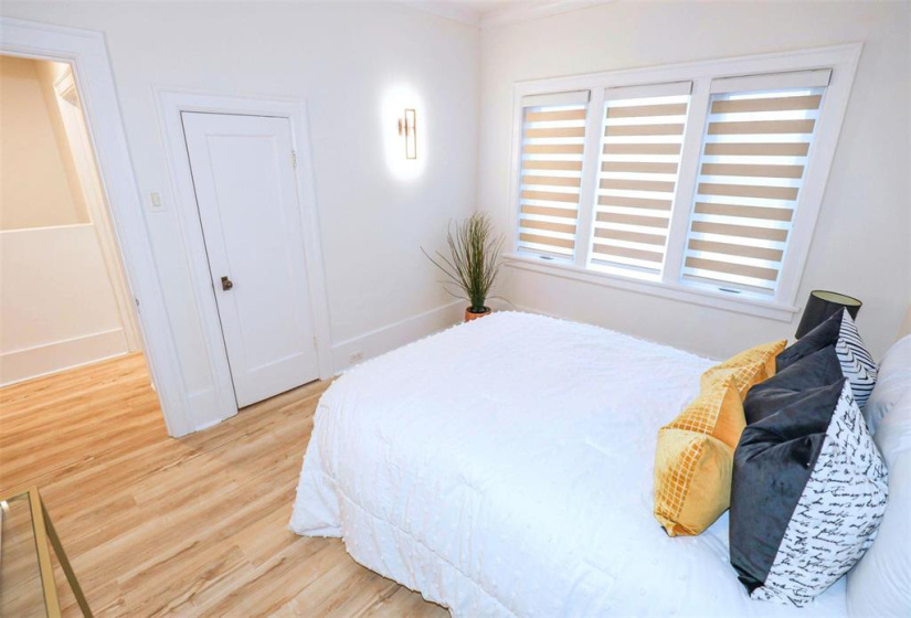 35 Kingston, 2 Bedrooms Bedrooms, 8 Rooms Rooms,2 BathroomsBathrooms,Residential,For Sale,Kingston