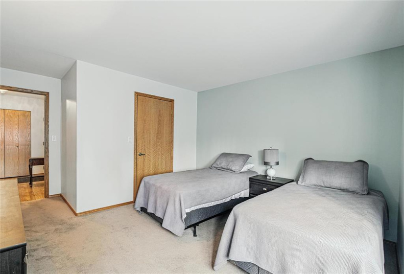 500 Cathcart, 2 Bedrooms Bedrooms, 8 Rooms Rooms,2 BathroomsBathrooms,Condominium,For Sale,Cathcart