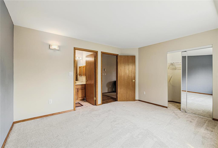 500 Cathcart, 2 Bedrooms Bedrooms, 8 Rooms Rooms,2 BathroomsBathrooms,Condominium,For Sale,Cathcart