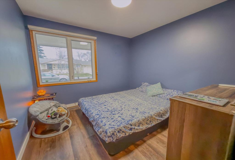 137 Linacre, 5 Bedrooms Bedrooms, 11 Rooms Rooms,3 BathroomsBathrooms,Residential,For Sale,Linacre