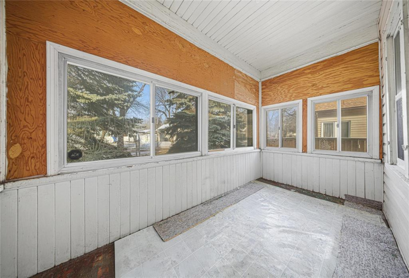 22 Inman, 3 Bedrooms Bedrooms, 9 Rooms Rooms,2 BathroomsBathrooms,Residential,For Sale,Inman