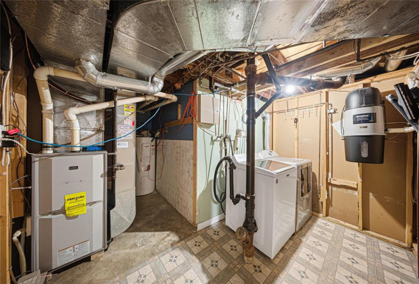 22 Inman, 3 Bedrooms Bedrooms, 9 Rooms Rooms,2 BathroomsBathrooms,Residential,For Sale,Inman