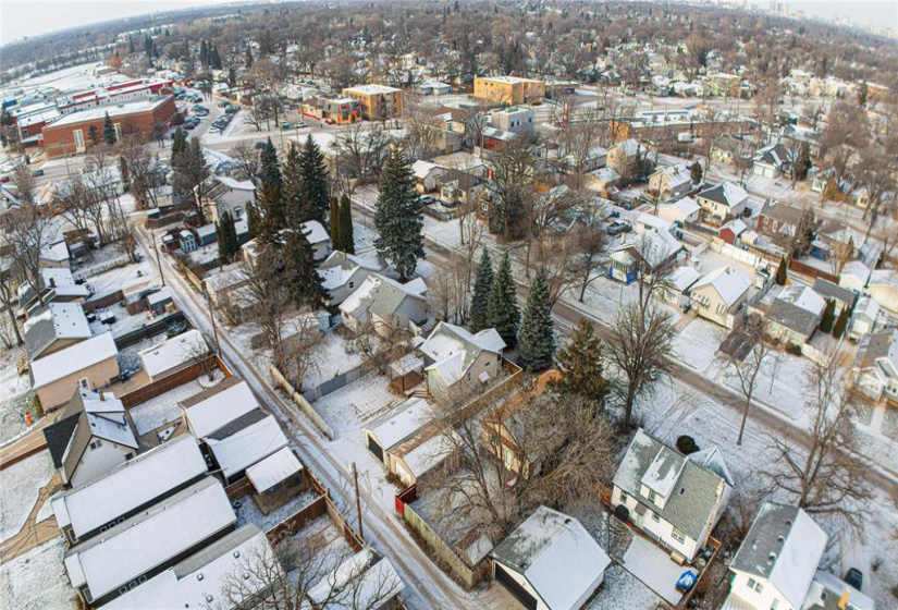 22 Inman, 3 Bedrooms Bedrooms, 9 Rooms Rooms,2 BathroomsBathrooms,Residential,For Sale,Inman