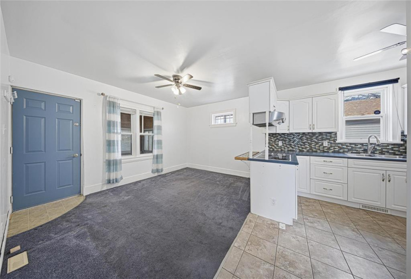 22 Inman, 3 Bedrooms Bedrooms, 9 Rooms Rooms,2 BathroomsBathrooms,Residential,For Sale,Inman