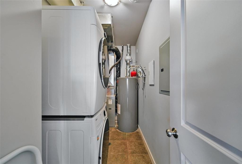 1276 Old PTH 59, 2 Bedrooms Bedrooms, 7 Rooms Rooms,2 BathroomsBathrooms,Condominium,For Sale,Old PTH 59