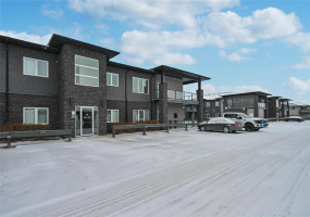 1276 Old PTH 59, 2 Bedrooms Bedrooms, 7 Rooms Rooms,2 BathroomsBathrooms,Condominium,For Sale,Old PTH 59