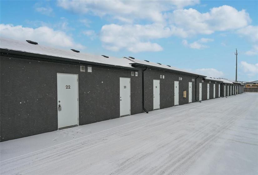 1276 Old PTH 59, 2 Bedrooms Bedrooms, 7 Rooms Rooms,2 BathroomsBathrooms,Condominium,For Sale,Old PTH 59