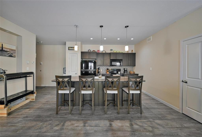 1276 Old PTH 59, 2 Bedrooms Bedrooms, 7 Rooms Rooms,2 BathroomsBathrooms,Condominium,For Sale,Old PTH 59