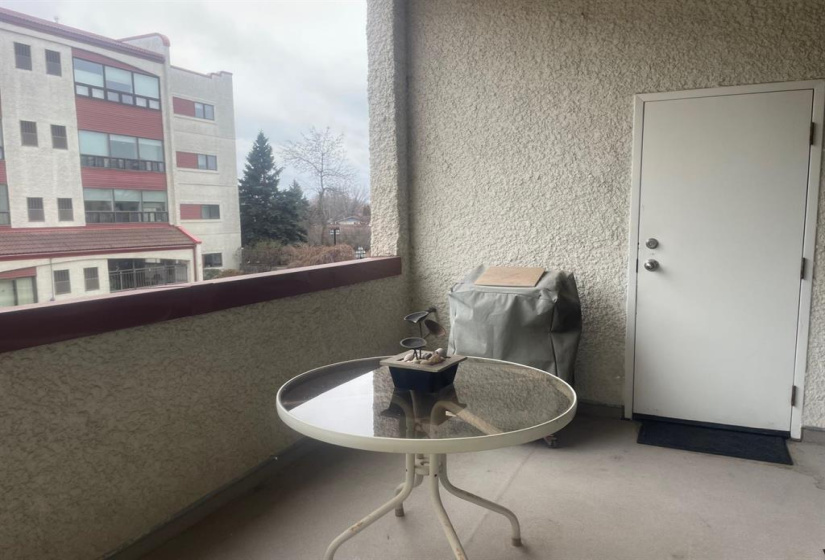 3281 Pembina, 2 Bedrooms Bedrooms, 7 Rooms Rooms,2 BathroomsBathrooms,Condominium,For Sale,Pembina