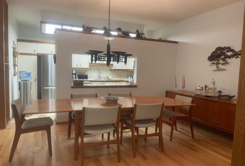 3281 Pembina, 2 Bedrooms Bedrooms, 7 Rooms Rooms,2 BathroomsBathrooms,Condominium,For Sale,Pembina