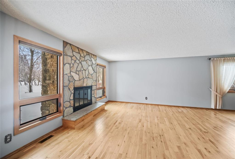 1973 Berard, 3 Bedrooms Bedrooms, 13 Rooms Rooms,1 BathroomBathrooms,Residential,For Sale,Berard