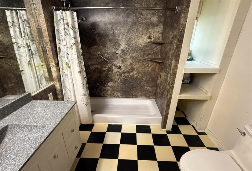 47 Sandale, 3 Bedrooms Bedrooms, 8 Rooms Rooms,1 BathroomBathrooms,Residential,For Sale,Sandale