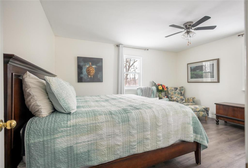 56070 SYMINGTON, 2 Bedrooms Bedrooms, 6 Rooms Rooms,1 BathroomBathrooms,Residential,For Sale,SYMINGTON