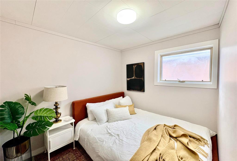 42 Hindley, 2 Bedrooms Bedrooms, 6 Rooms Rooms,1 BathroomBathrooms,Residential,For Sale,Hindley