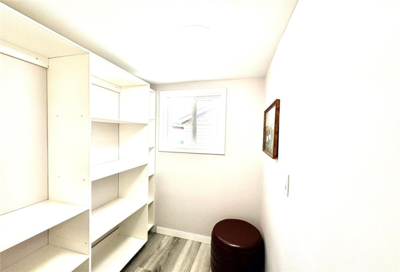 42 Hindley, 2 Bedrooms Bedrooms, 6 Rooms Rooms,1 BathroomBathrooms,Residential,For Sale,Hindley