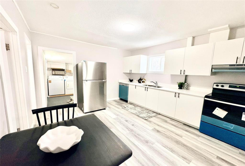 42 Hindley, 2 Bedrooms Bedrooms, 6 Rooms Rooms,1 BathroomBathrooms,Residential,For Sale,Hindley