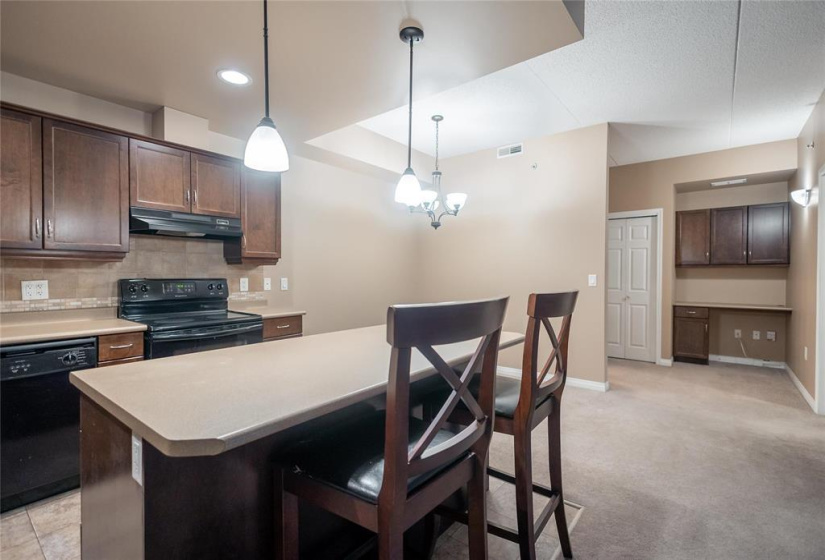 280 Fairhaven, 2 Bedrooms Bedrooms, 7 Rooms Rooms,2 BathroomsBathrooms,Condominium,For Sale,Fairhaven