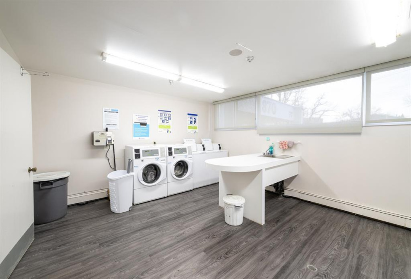 870 Cambridge, 1 Bedroom Bedrooms, 6 Rooms Rooms,1 BathroomBathrooms,Rental,For Sale,Cambridge,1000