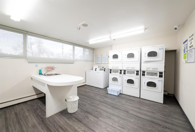 870 Cambridge, 1 Bedroom Bedrooms, 6 Rooms Rooms,1 BathroomBathrooms,Rental,For Sale,Cambridge,1000