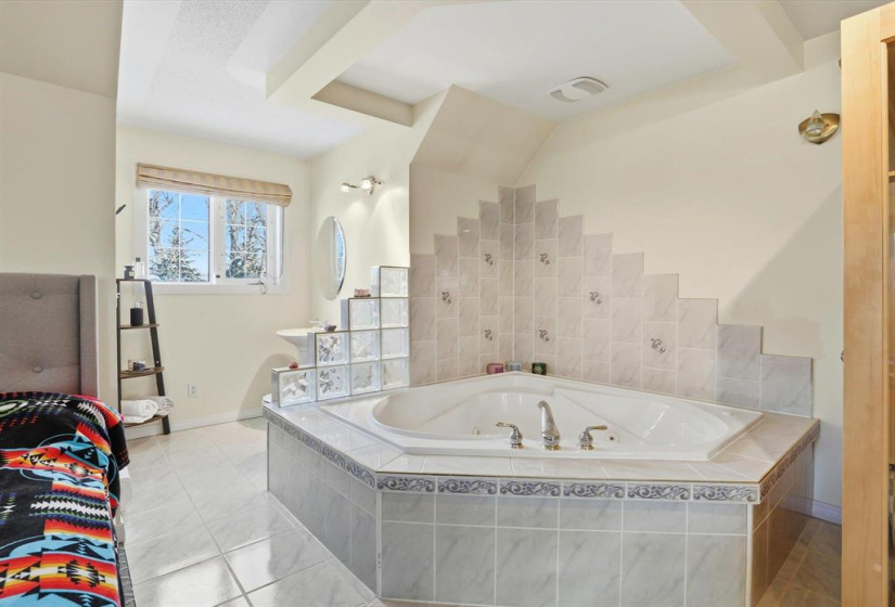 1276 BREEZY POINT R, 4 Bedrooms Bedrooms, 14 Rooms Rooms,3 BathroomsBathrooms,Residential,For Sale,BREEZY POINT R