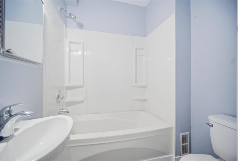 Upper Suite Bathroom