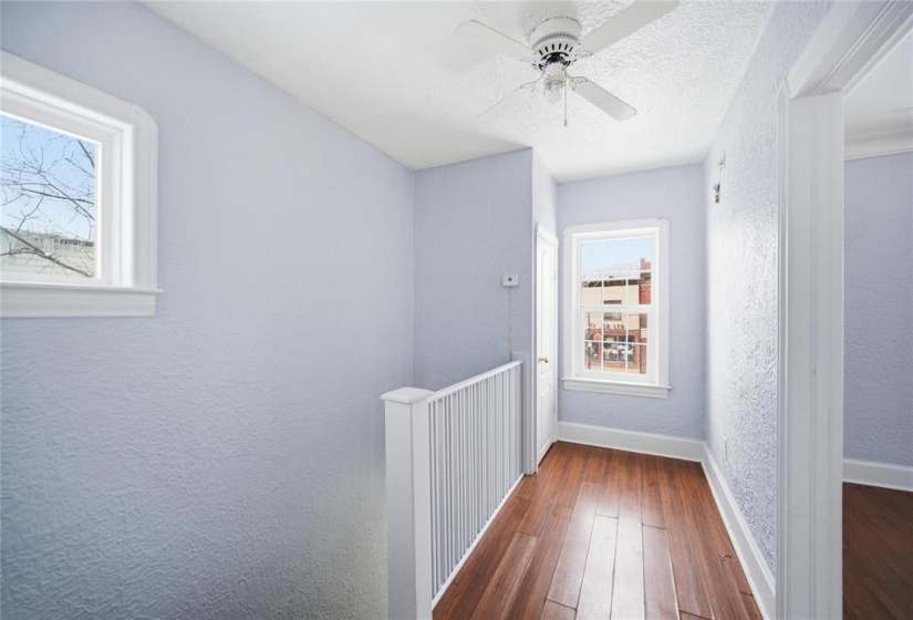 371 Selkirk, 5 Bedrooms Bedrooms, 16 Rooms Rooms,3 BathroomsBathrooms,Residential,For Sale,Selkirk