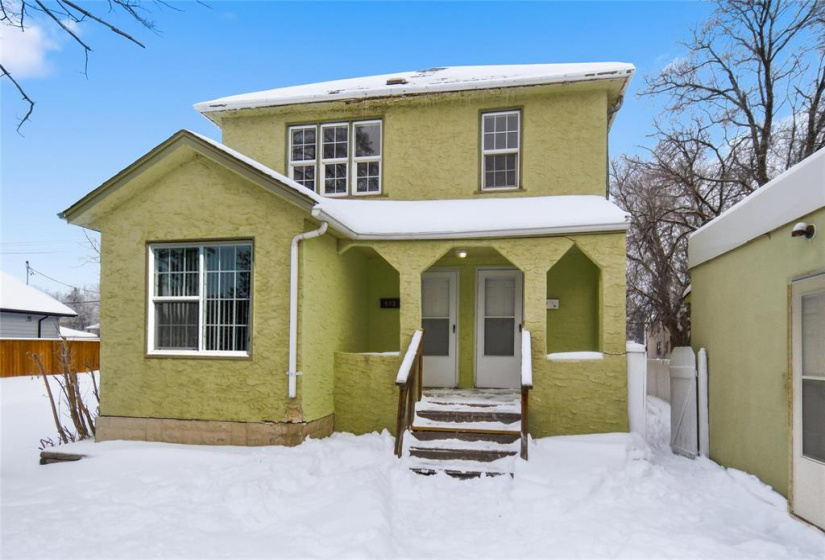 371 Selkirk, 5 Bedrooms Bedrooms, 16 Rooms Rooms,3 BathroomsBathrooms,Residential,For Sale,Selkirk