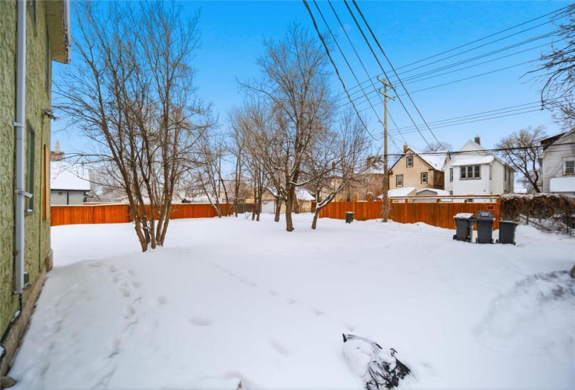 371 Selkirk, 5 Bedrooms Bedrooms, 16 Rooms Rooms,3 BathroomsBathrooms,Residential,For Sale,Selkirk