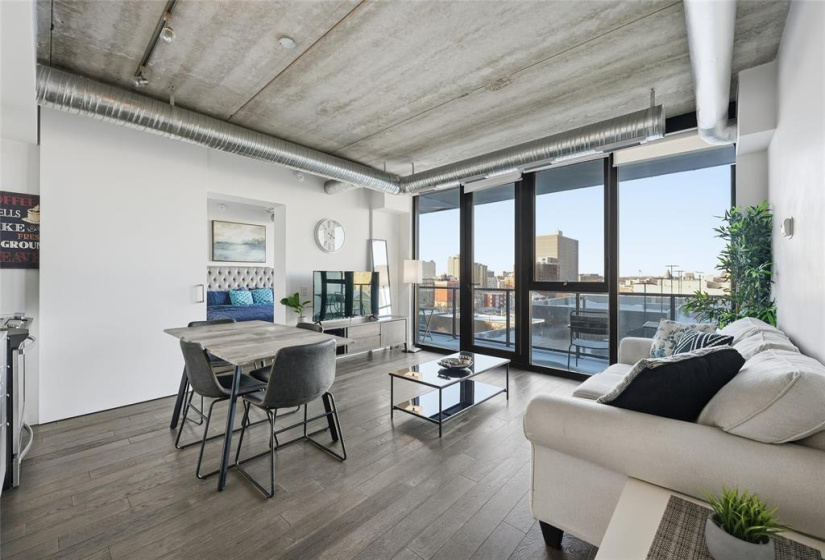 311 Hargrave, 1 Bedroom Bedrooms, 4 Rooms Rooms,1 BathroomBathrooms,Condominium,For Sale,Hargrave