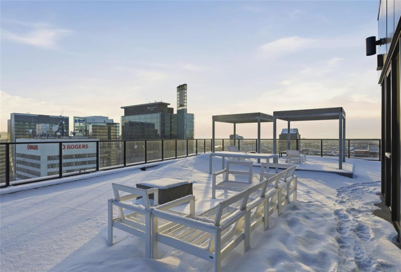 311 Hargrave, 1 Bedroom Bedrooms, 4 Rooms Rooms,1 BathroomBathrooms,Condominium,For Sale,Hargrave