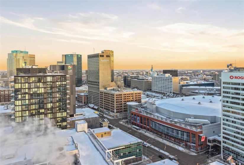 311 Hargrave, 1 Bedroom Bedrooms, 4 Rooms Rooms,1 BathroomBathrooms,Condominium,For Sale,Hargrave