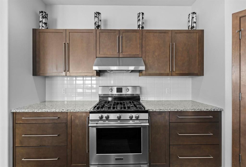 82 Prairie Smoke, 3 Bedrooms Bedrooms, 10 Rooms Rooms,2 BathroomsBathrooms,Residential,For Sale,Prairie Smoke