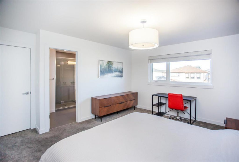 408 Cherrywood, 5 Bedrooms Bedrooms, 13 Rooms Rooms,3 BathroomsBathrooms,Residential,For Sale,Cherrywood